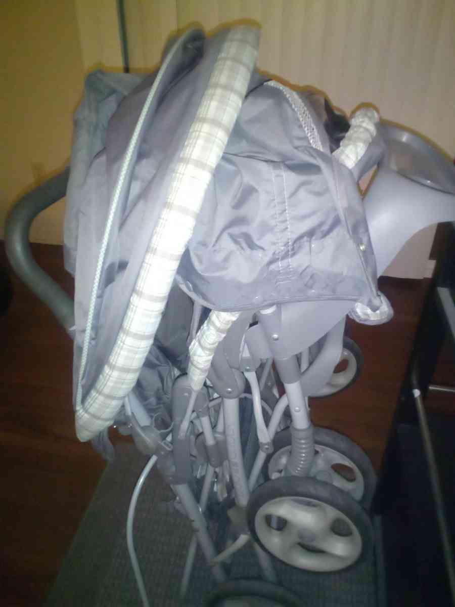 Double stroller single stroller car seats 1 unopened