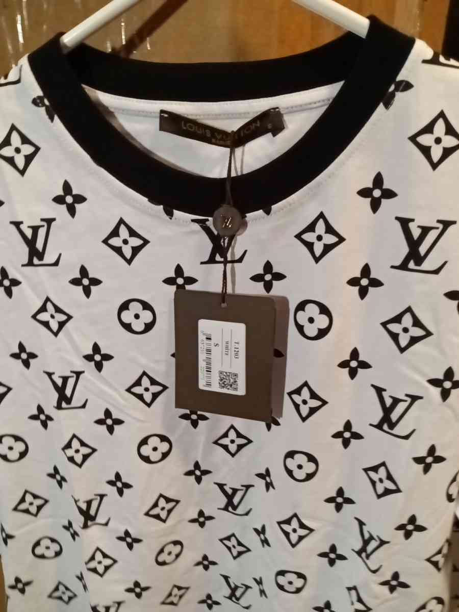 Louis Vuitton tshirt