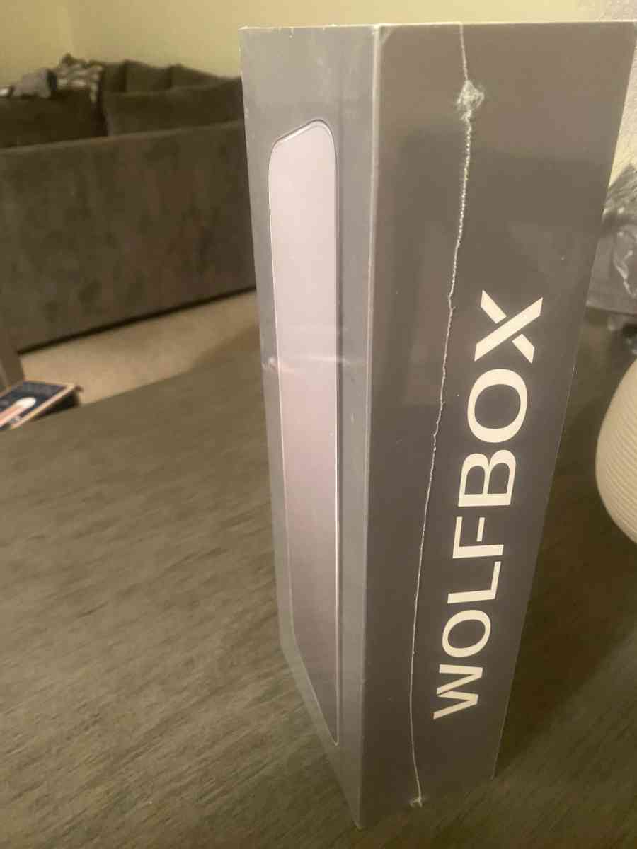 wolfBox