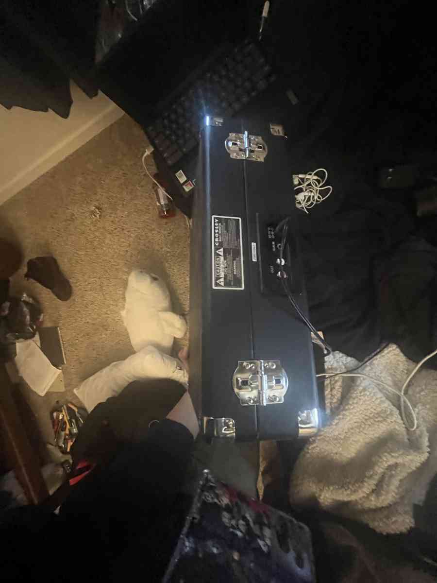 blue tooth record player with power cord