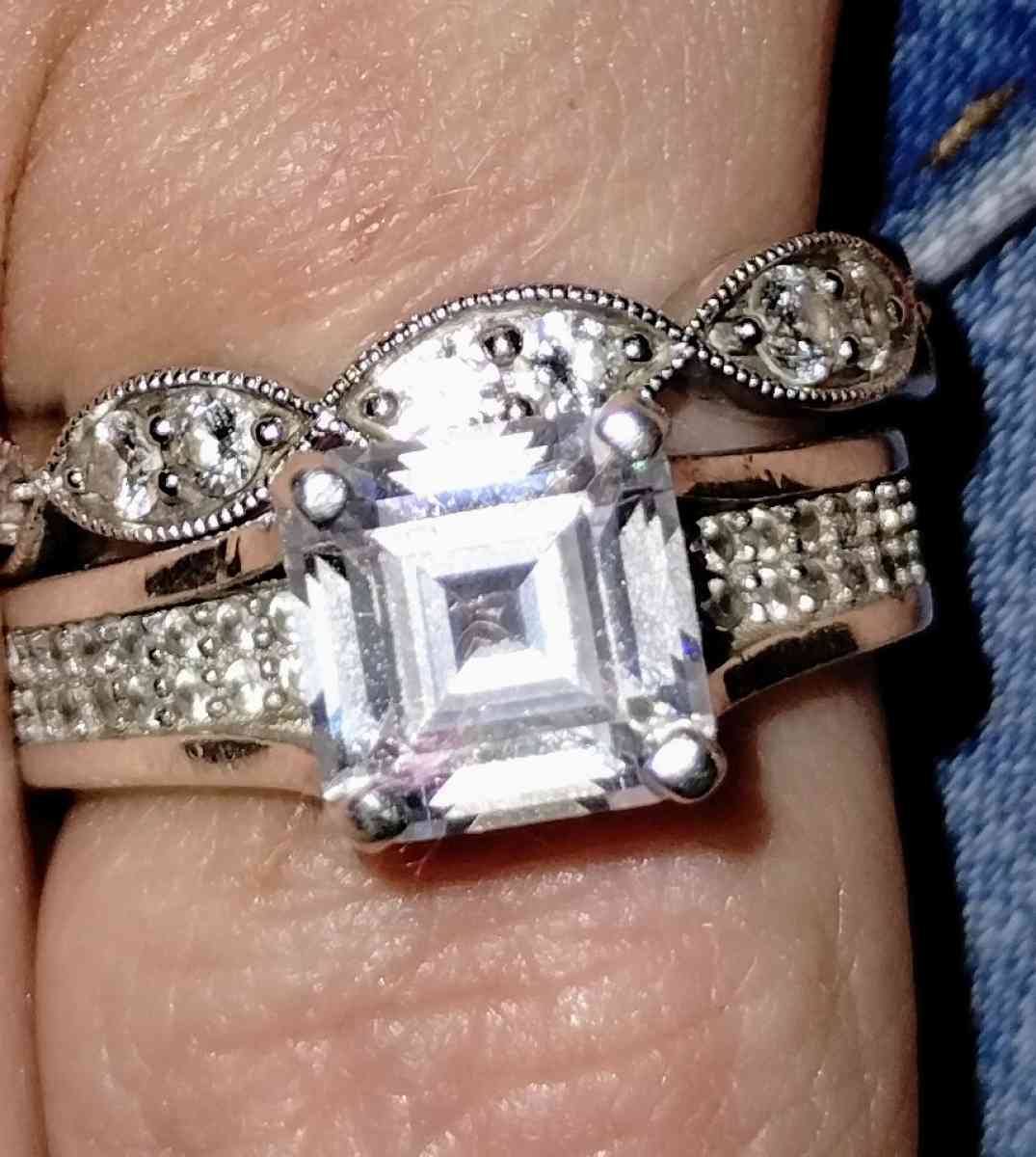 2 karet dimon ring set