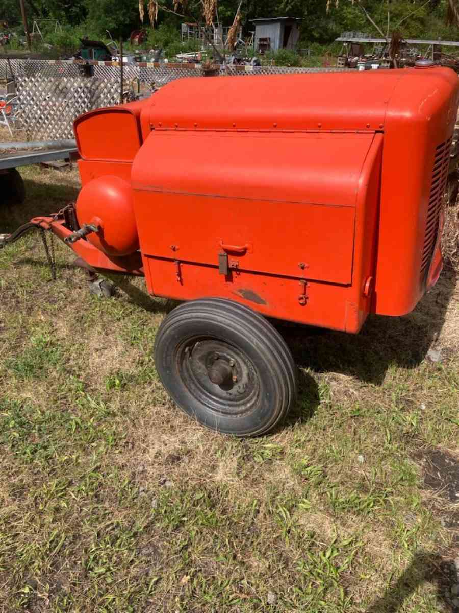 Smith airCompressor runs and works good