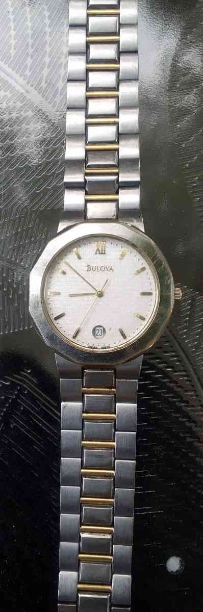 Womens Bulova Quartz 2 Tone Watch Silver and Gold