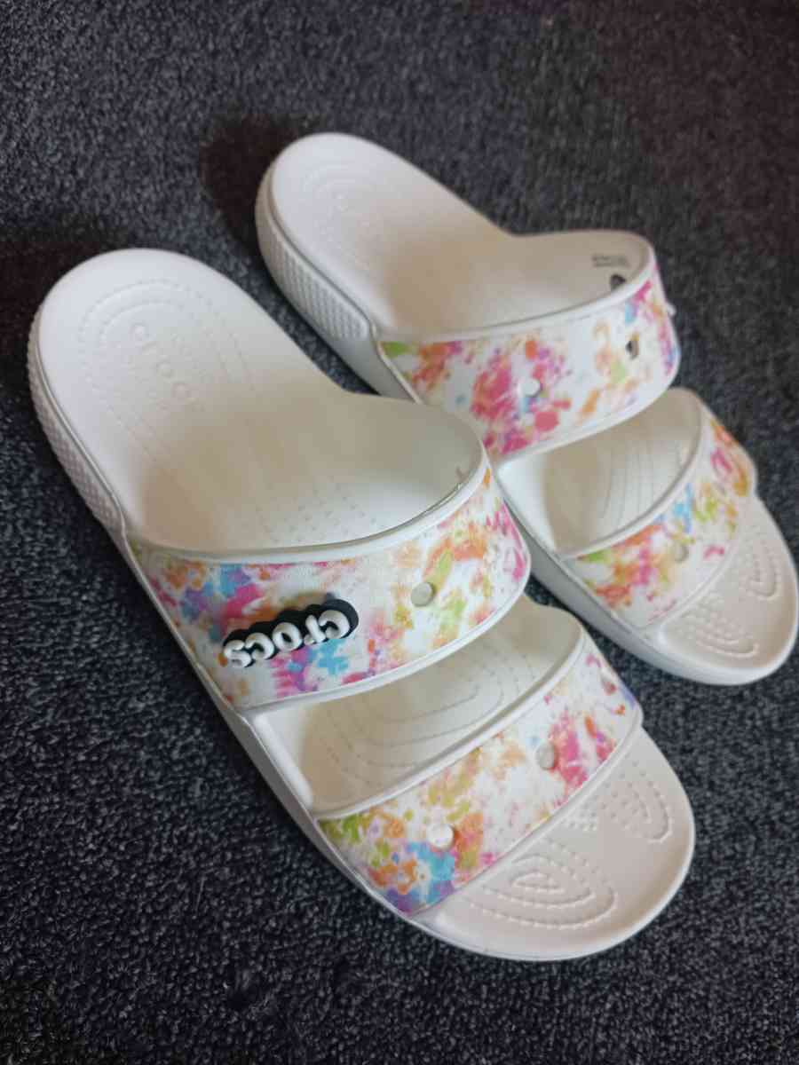 Crocs in White Splatter Paint Design