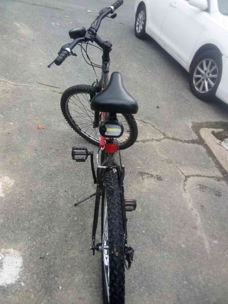 Trek Mountain Bike