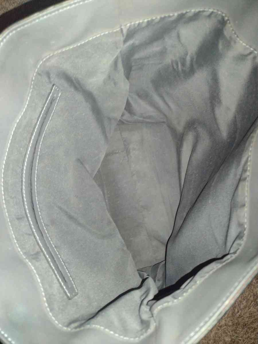 gray purse