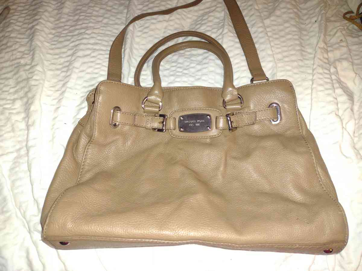 Michael Kors womens leather Hamilton beltedtote bag