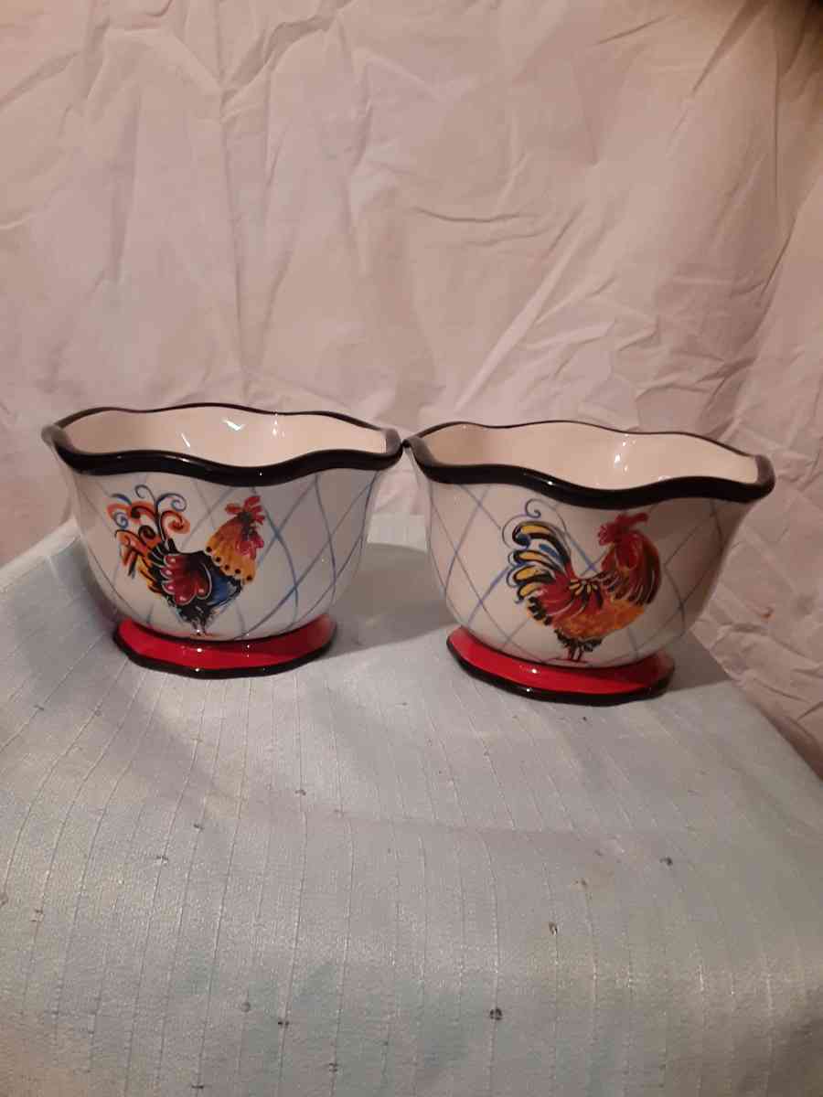 a set of two rooster bowls