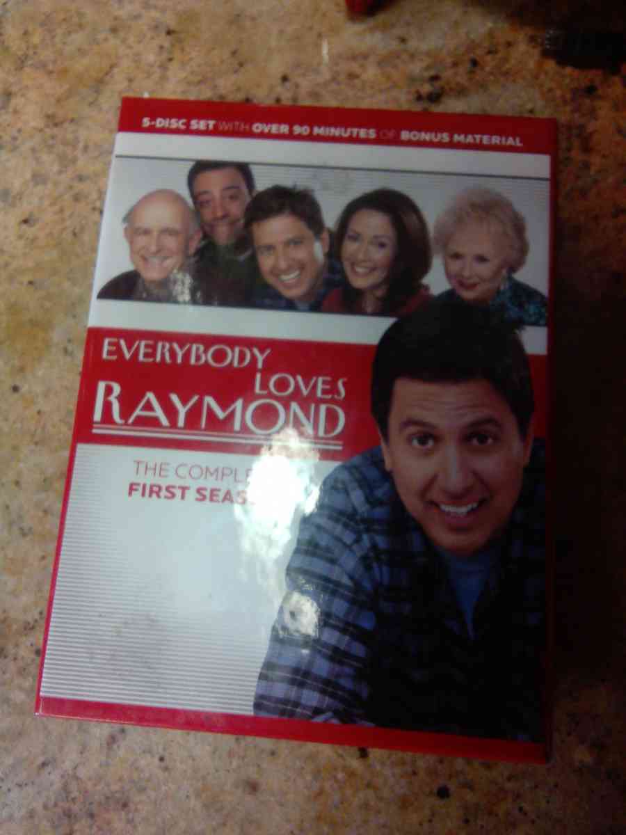 Everybody Loves Raymond Complete First Season  DVD