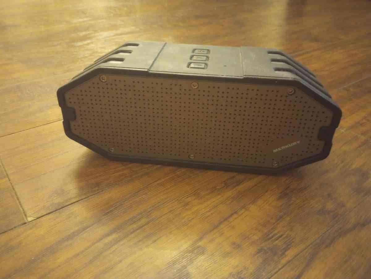 Mercury Bluetooth speaker