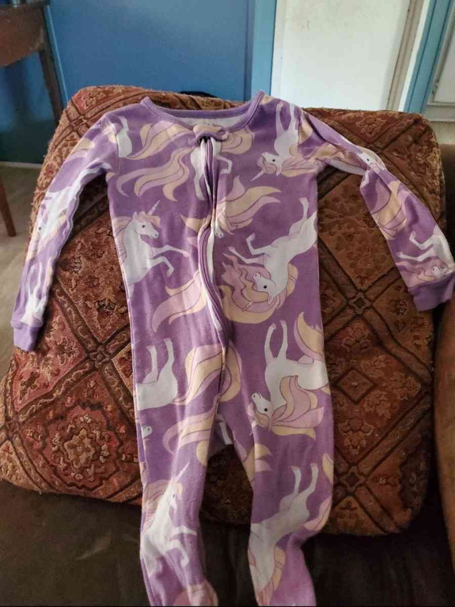 Toddler Girl Pajamas and Sleepers