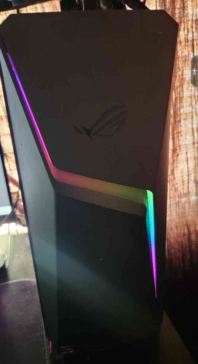 gaming pc and moniter