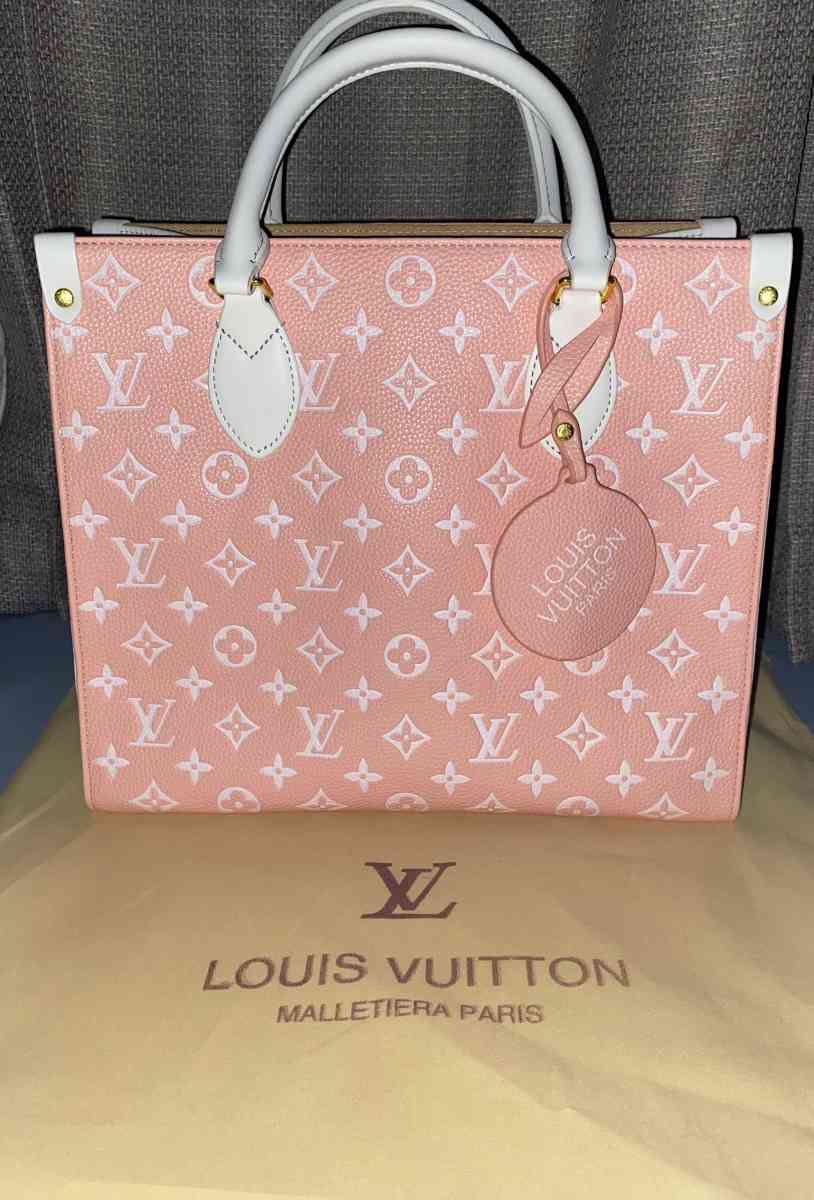 LV Crossbody On The Go