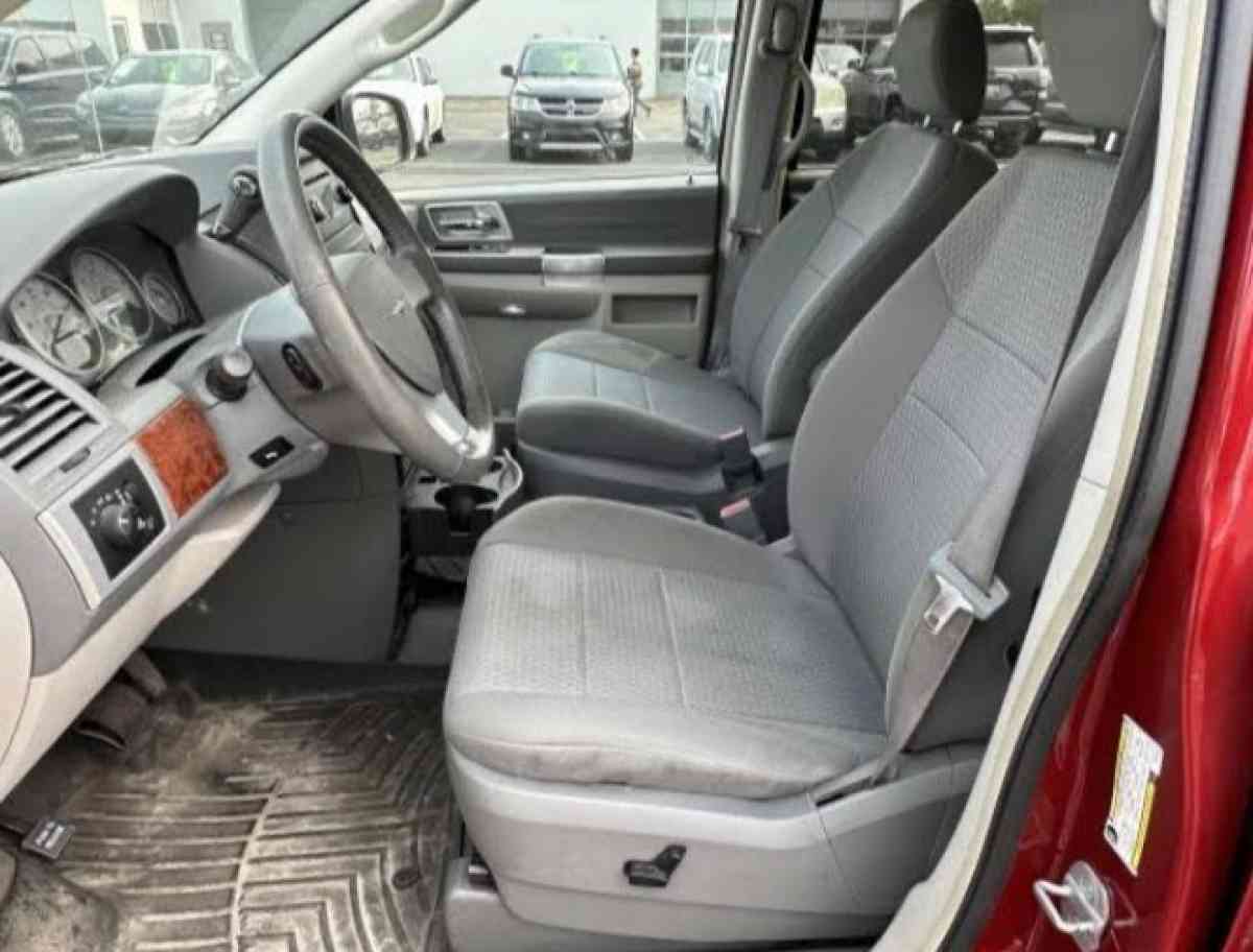 Chrysler Town and Country