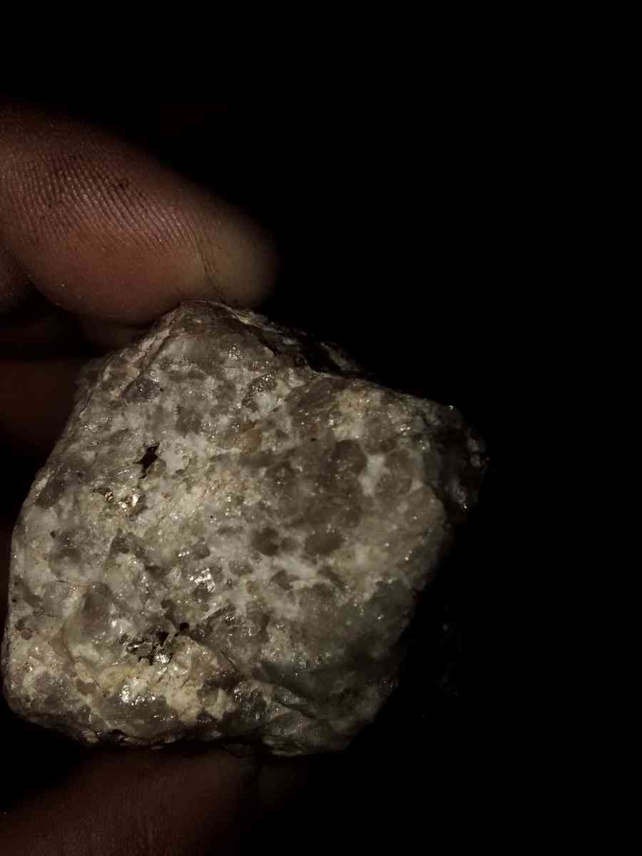 natural rough greyish white diamond can u dig it