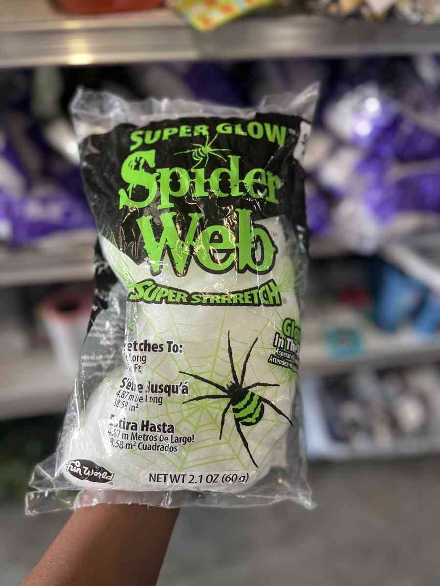 glow in the dark spider web