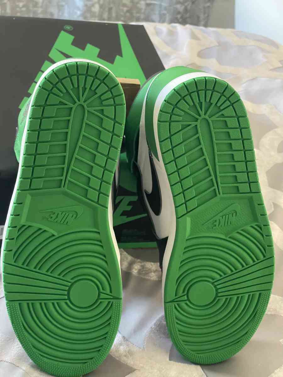 Air Jordan 1  Retro High OG