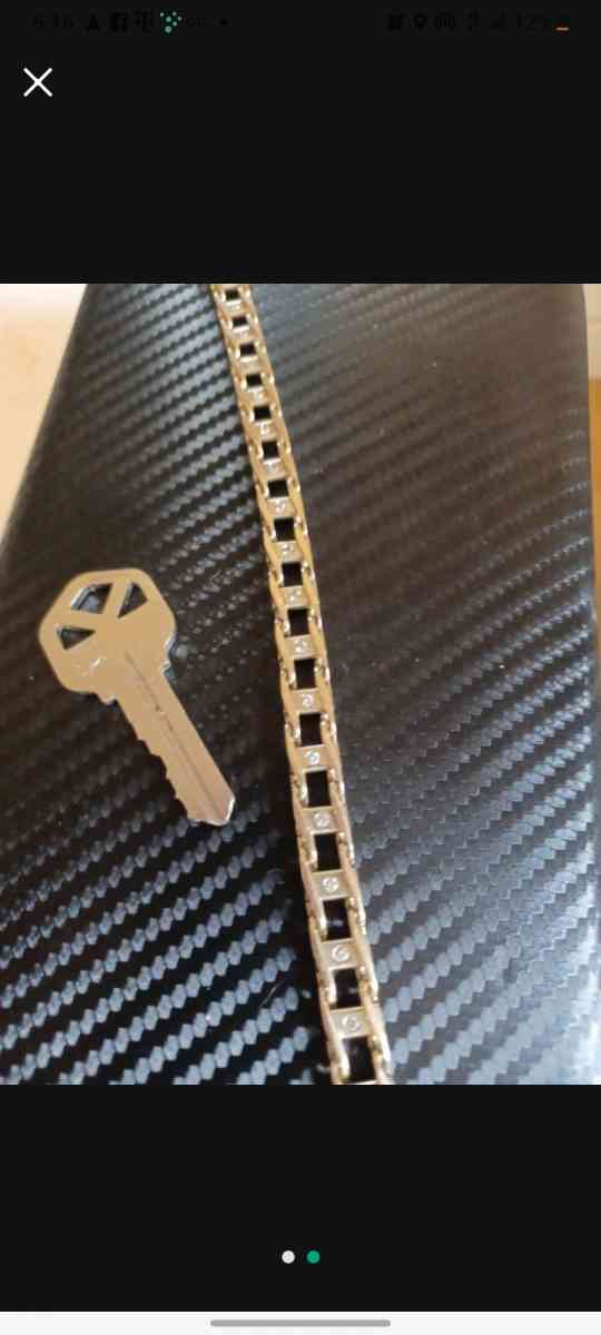 gold and white gold bracelet