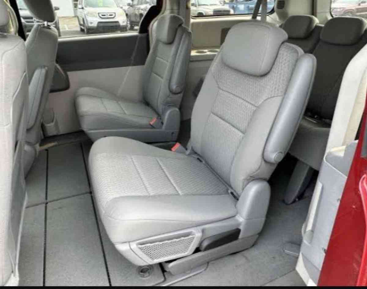 Chrysler Town and Country