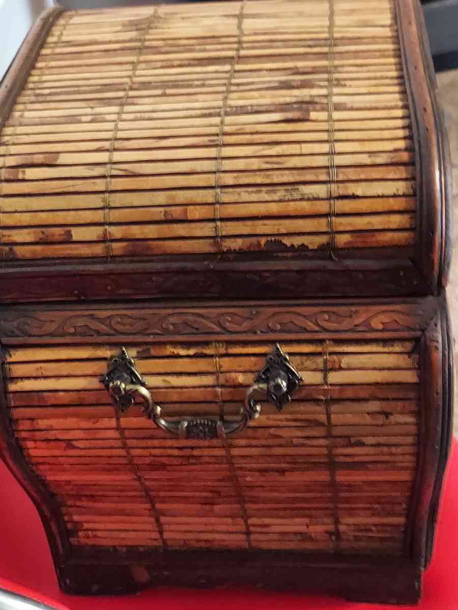 Rare Find  Hard to come by Vintage Wooden Elephant Box