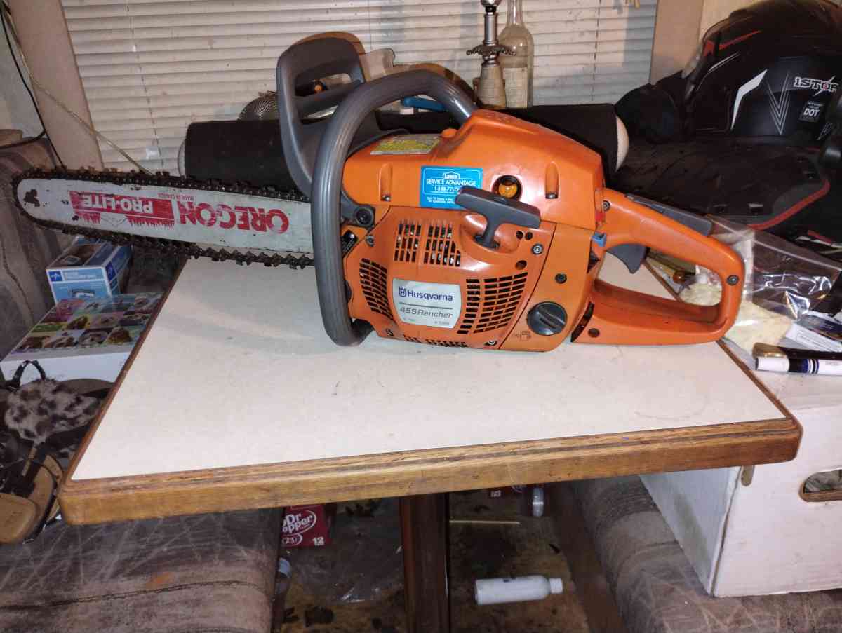 Husqvarna Chainsaw 455 Rancher with 20 bar
