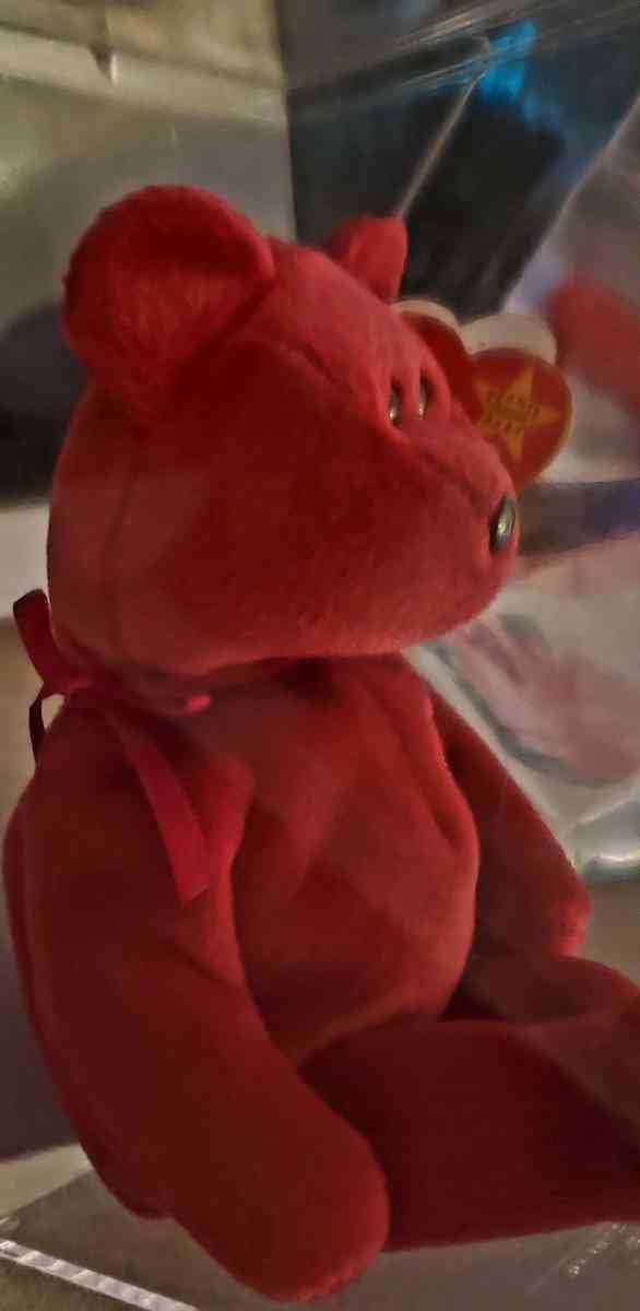 Vintage Collectible Original Ty Beanie Baby Valentina bear