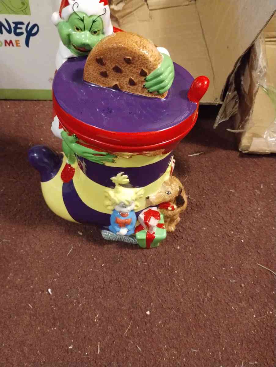 the Grinch cookie jar