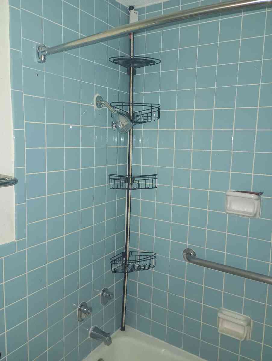 Metal shower Rack
