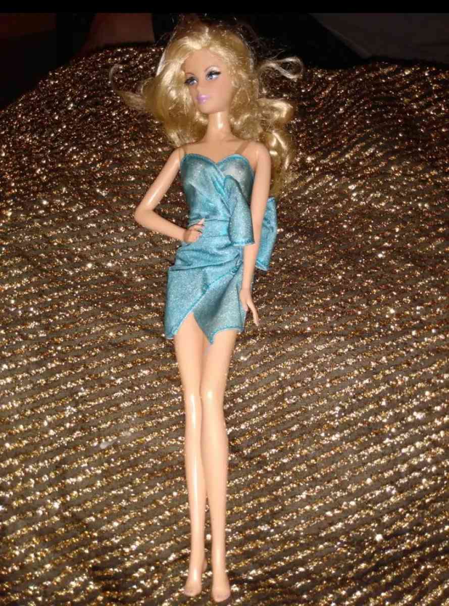 vintage blue dress barbie