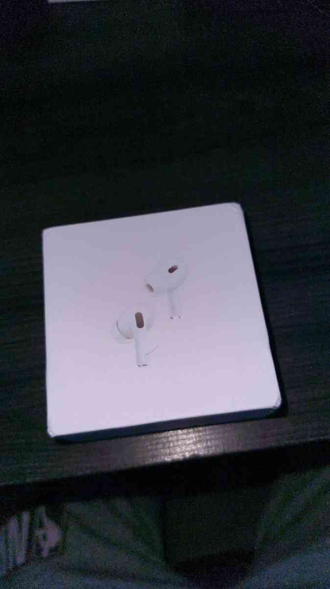 New sealed airpods pro 2nd gen