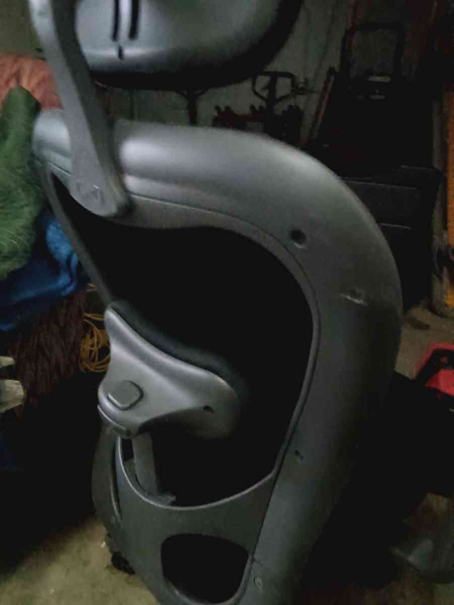 executive office chair