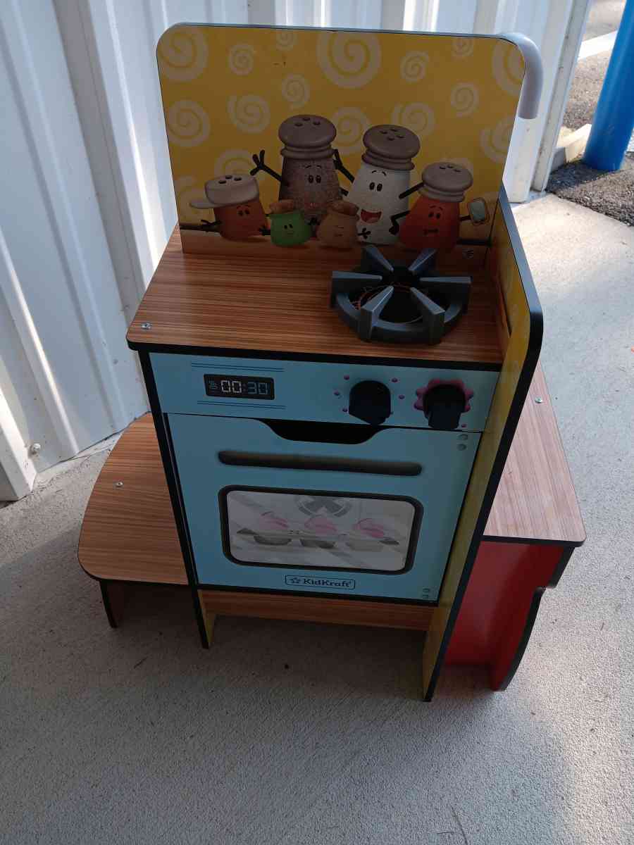 kid kraft kitchen play set good condition