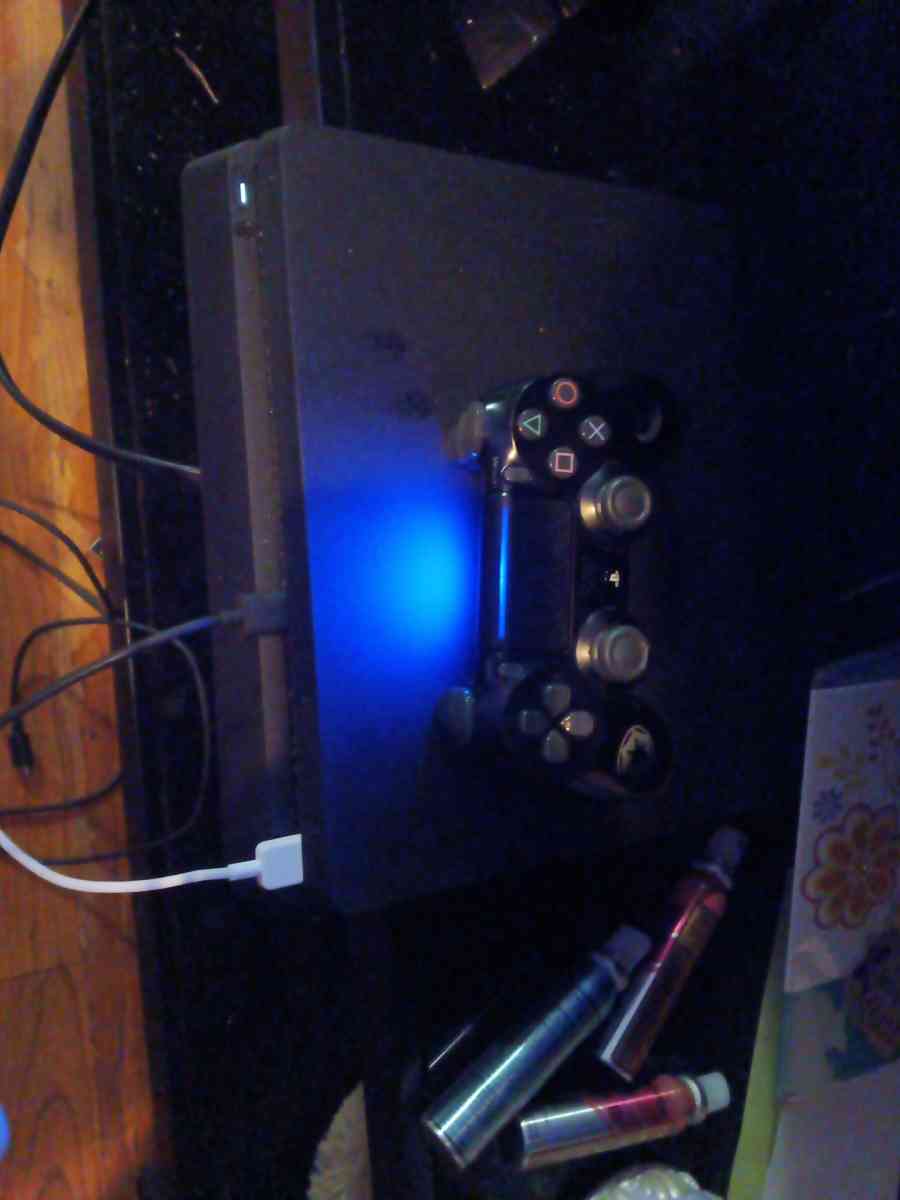 PlayStation 4 along with gta5 premium keyboard 1controller