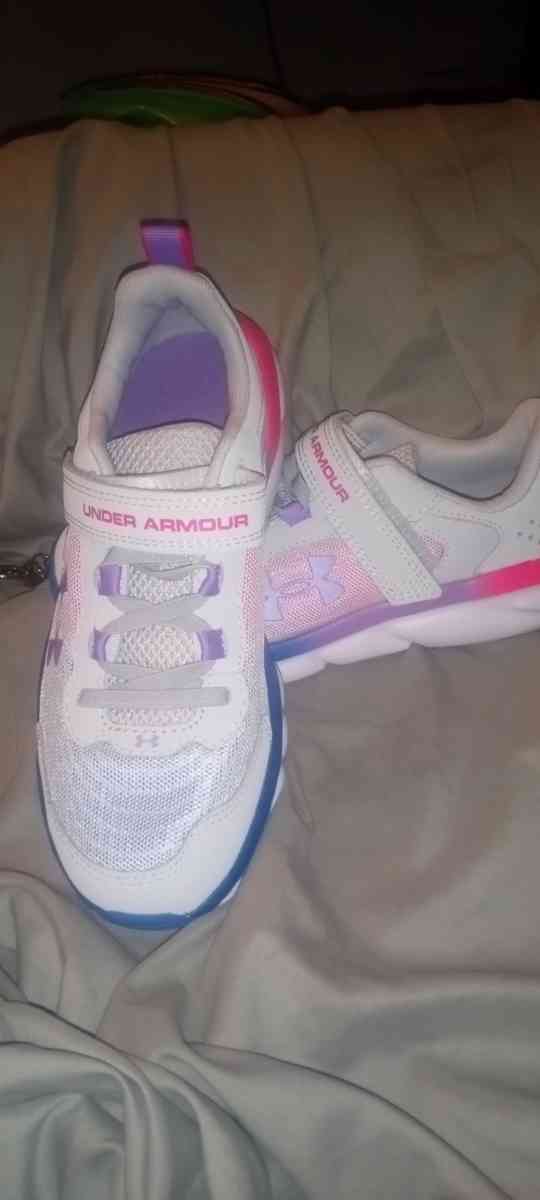 girls under armour shoes