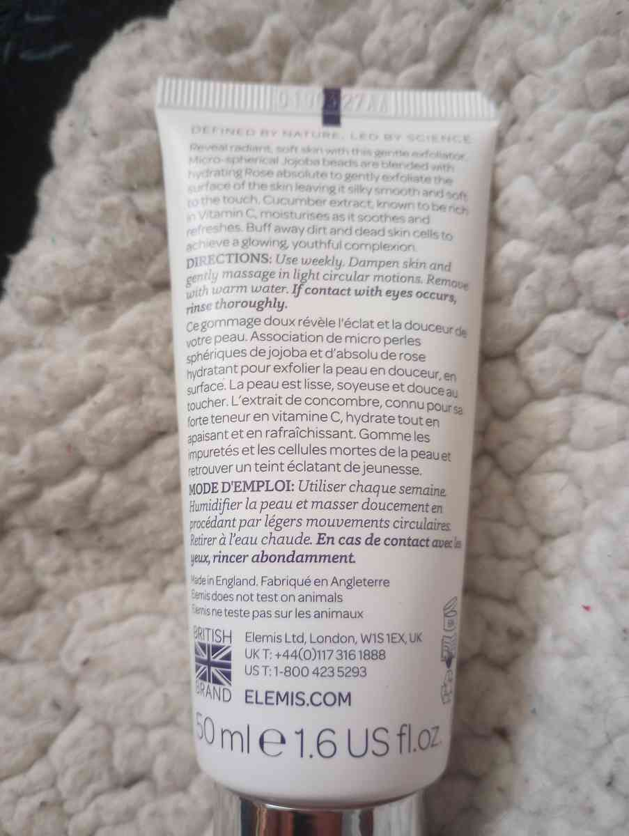 elemis gentle rose exfoliator