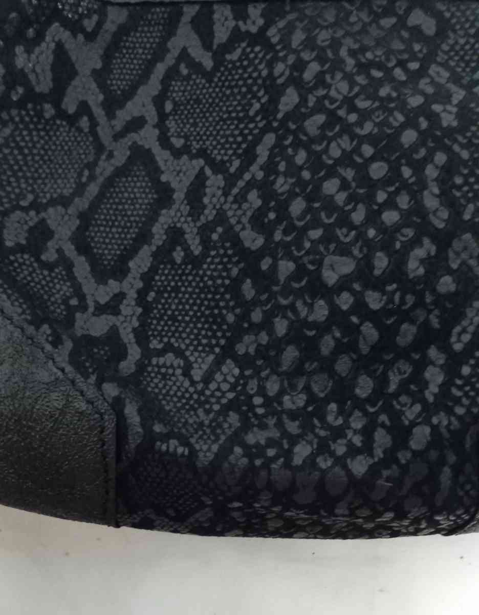 Genuine leather purse and matching wallet set