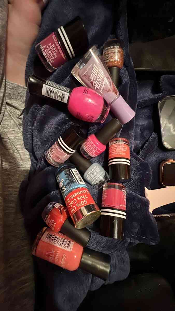 nail polish