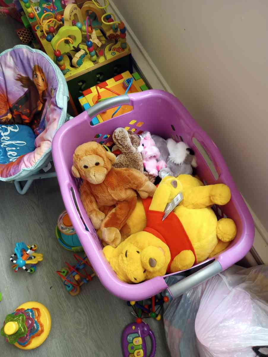 two bedroom apartments for sale everything must go 2000 for