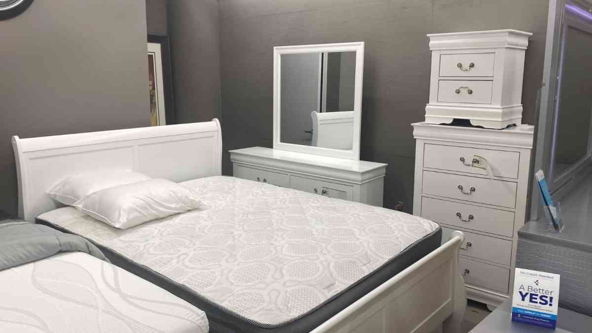 Louis Phillip white  Queen Bedroom Group  Queen Bed Dresser