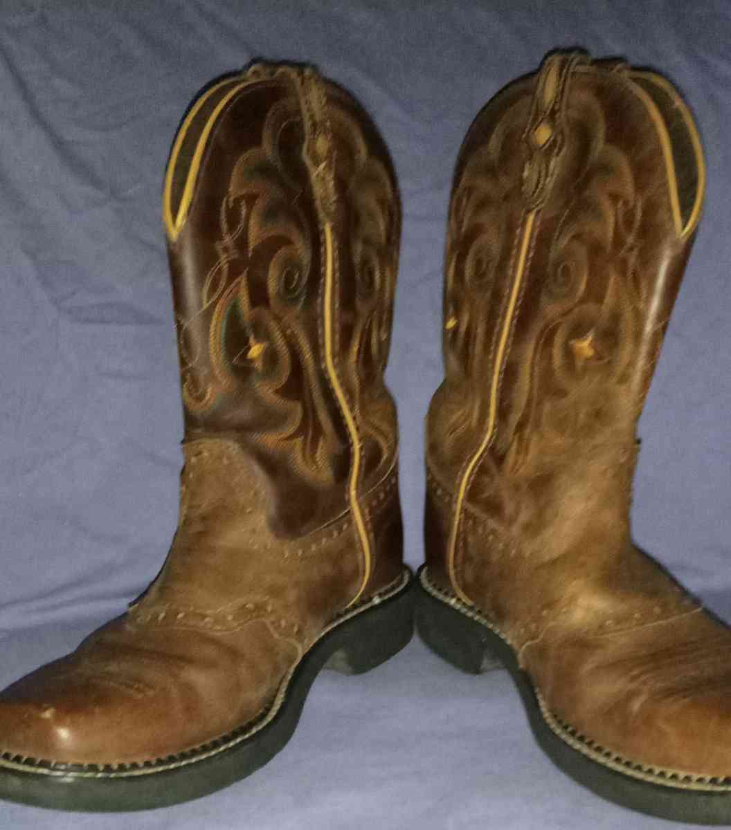 womens cowgirl boots