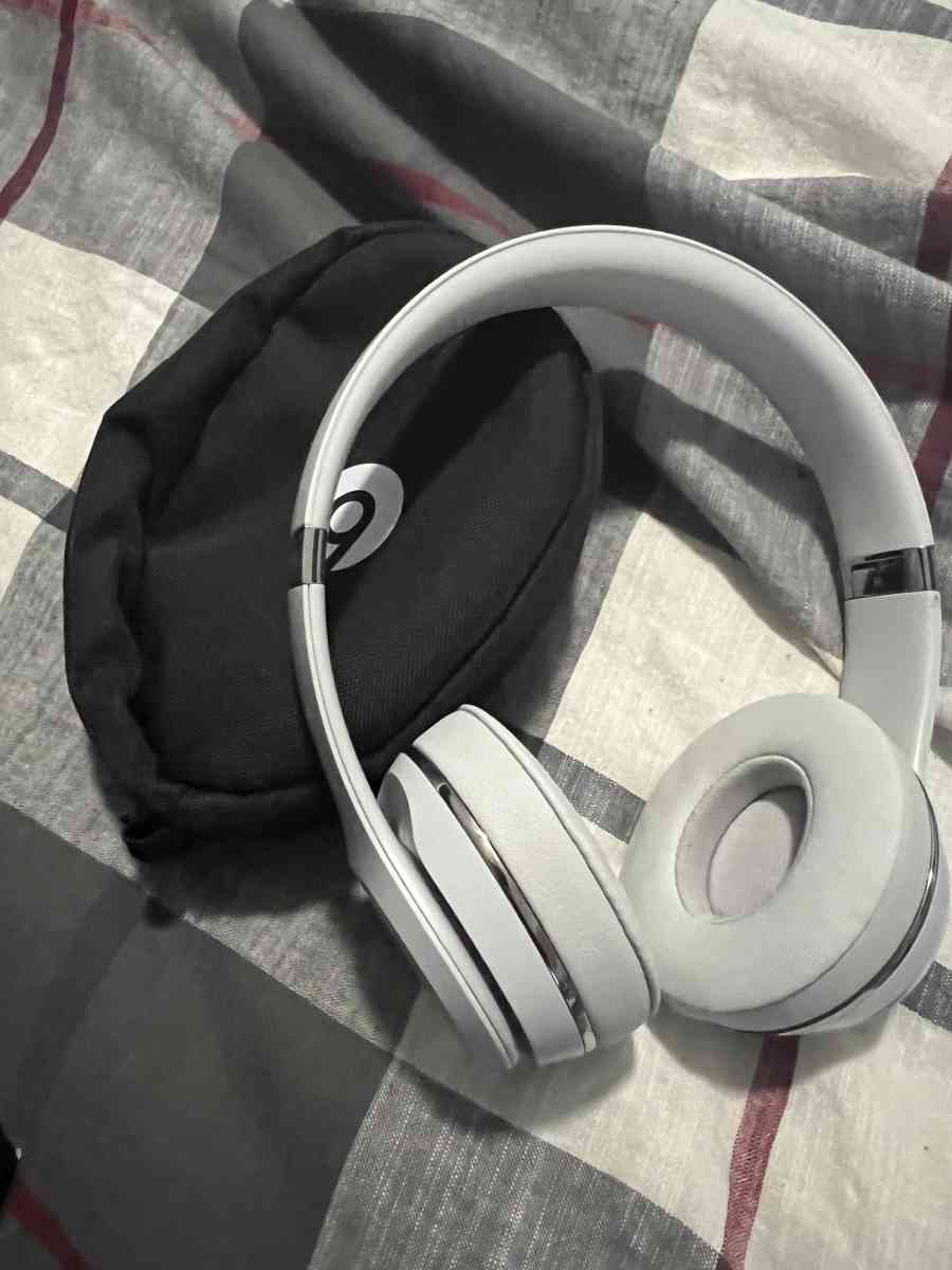 Beats Solo 3