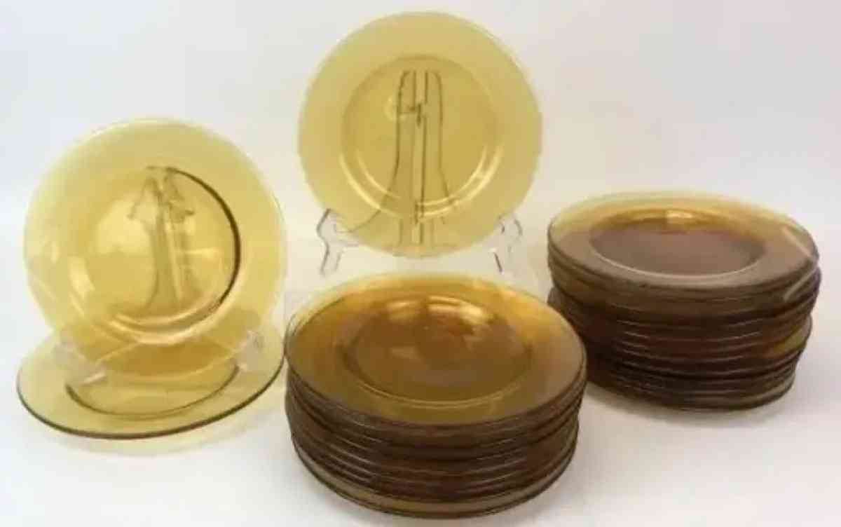 mid century amber plates price for all