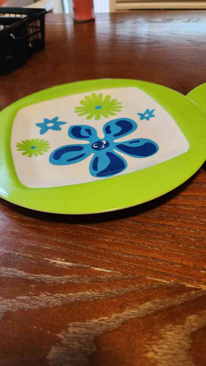 set Of flower plates