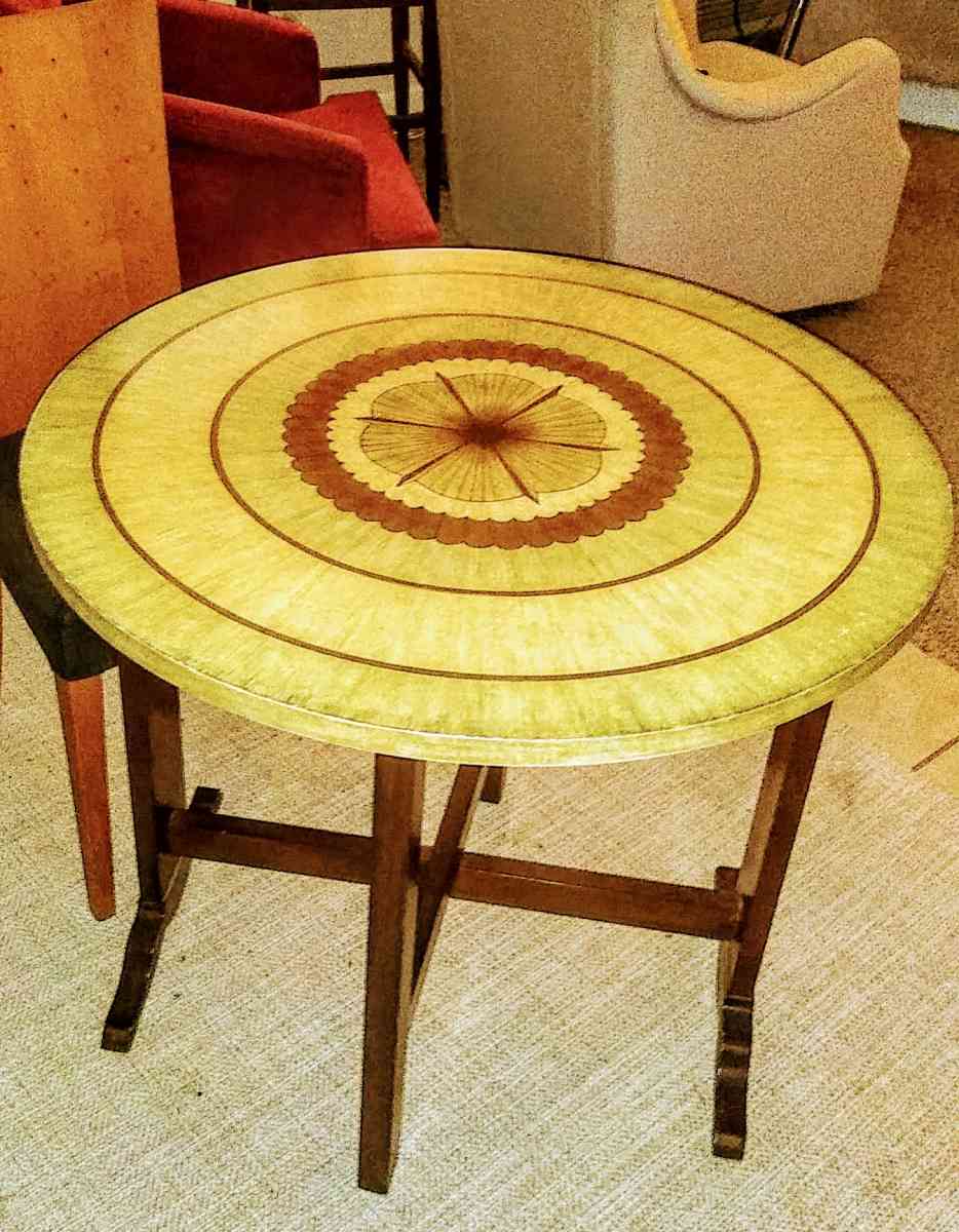 Beautiful Wooden Collapsible Round Table