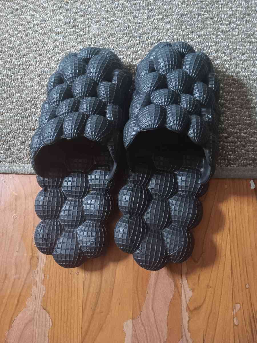 black bubble slides 10
