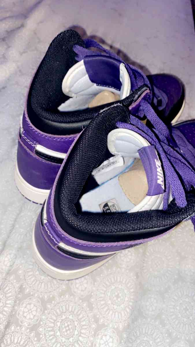 Jordan 1s purple