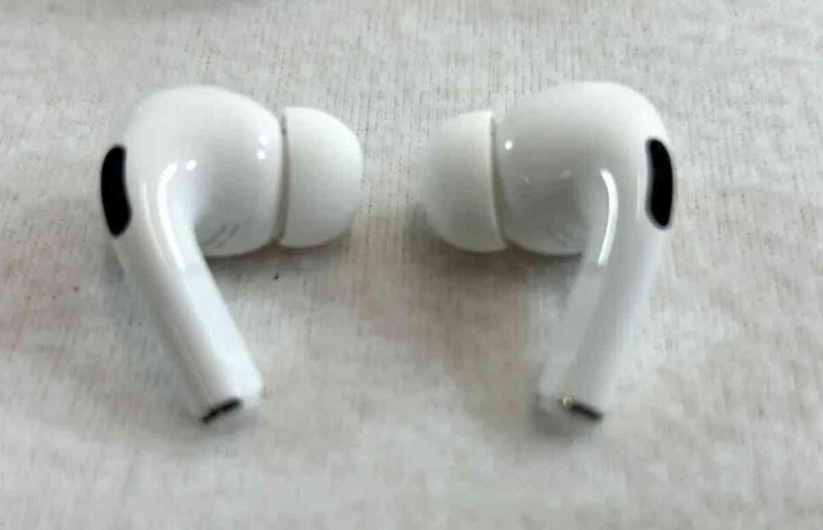 AirPod Pro Generation 2