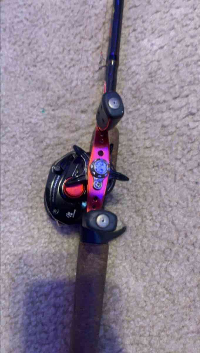 Black Max Bait Caster 7ft Rod Reel
