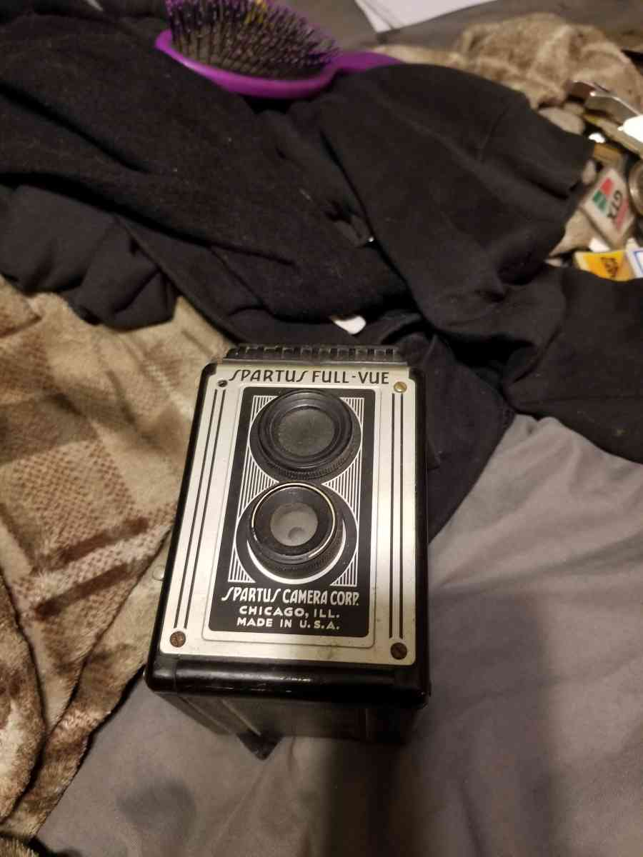 Vintage Spartus 1948 Film Camera full vue