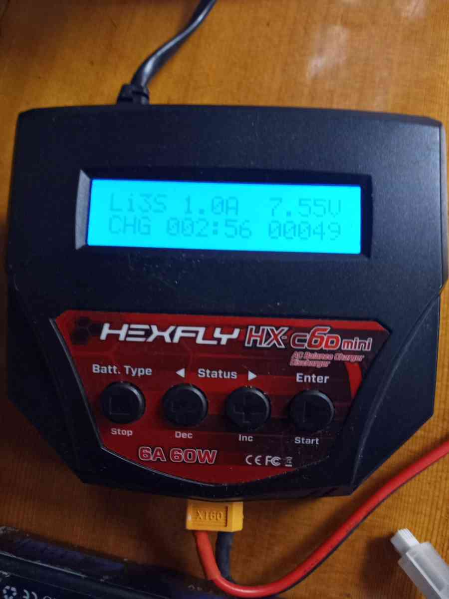 Redcat Hexfly Quick Charger Plus 3 Batteries Like New